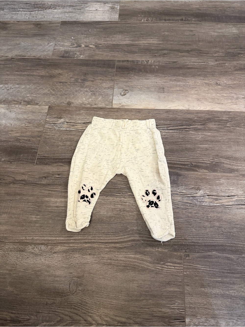 Jessica Simpson Baby Footie Cream 6/9M